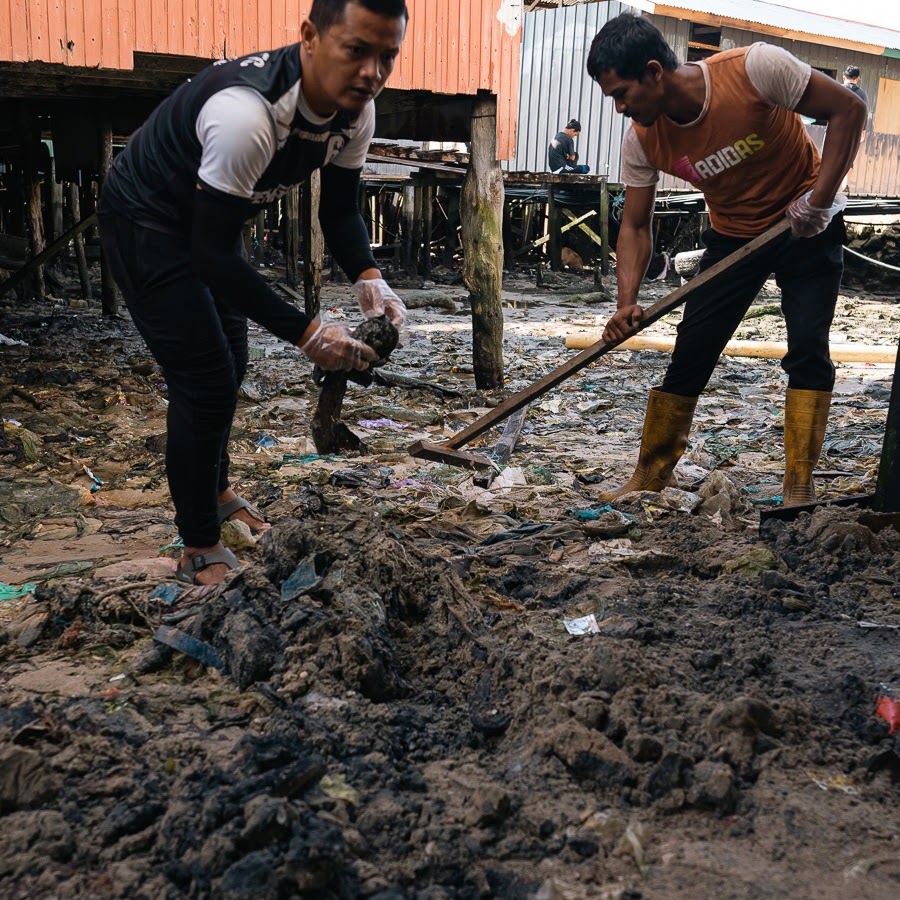 Sabah pilot project plastic waste community asset